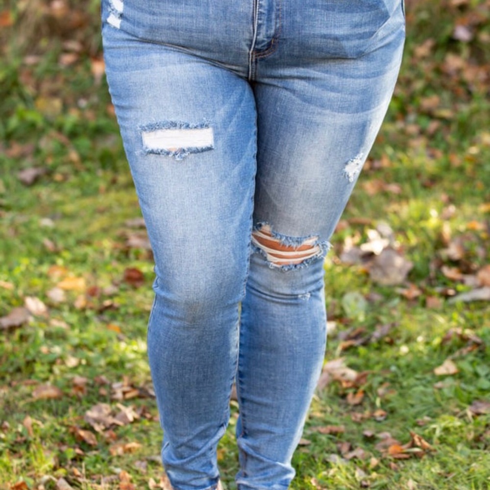 Judy Blue. Size 14W.